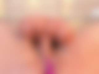 Live cam show with thaylanaa - Mature Toys on liverealitysex.com