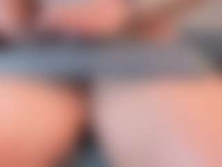 thaylanaa's Live Sex Cam Show