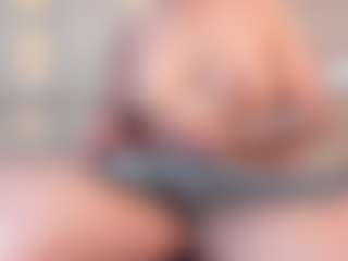 thaylanaa's Live Sex Cam Show