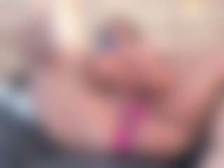 thaylanaa's Live Sex Cam Show