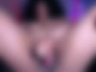 Ebony-olsson MILF webcam performer live streaming
