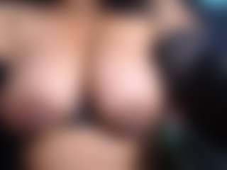 Ebony-olsson's Live Sex Cam Show