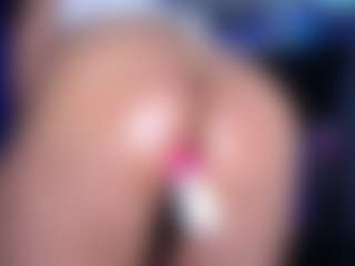 Ebony-olsson's Live Sex Cam Show