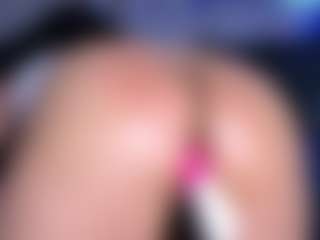 Ebony-olsson's Live Sex Cam Show