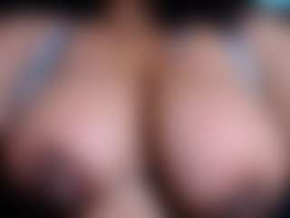 Ebony-olsson's Live Sex Cam Show