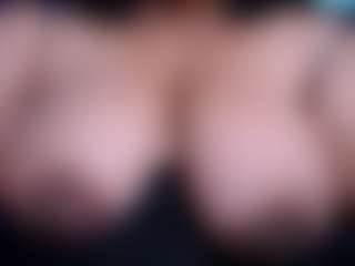 Ebony-olsson's Live Sex Cam Show