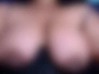 Live cam show with Ebony-olsson - White Big Ass on Dare Cams | colombia