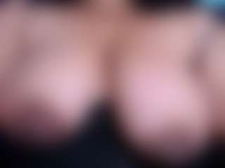 Ebony-olsson's Live Sex Cam Show