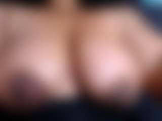 Live cam show with Ebony-olsson - Drinking on Strip Flash - Live Sex Shows