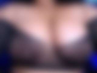 Ebony-olsson's Live Sex Cam Show
