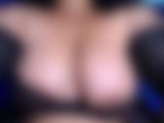 Ebony-olsson's Live Sex Cam Show