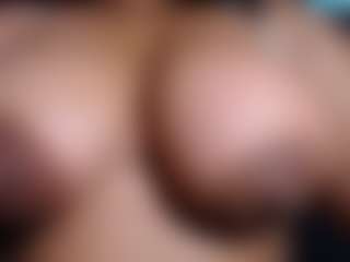 Ebony-olsson's Live Sex Cam Show