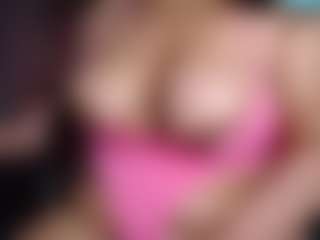 Live cam show with Ebony-olsson - BBW MILF on crypto-cams
