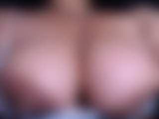 Ebony-olsson's Live Sex Cam Show