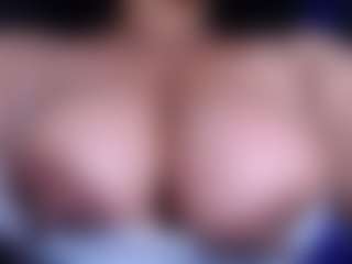 Ebony-olsson's Live Sex Cam Show