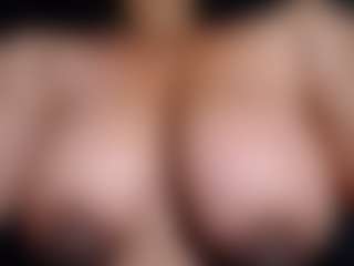 Ebony-olsson's Live Sex Cam Show