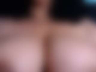 Transmissão ao vivo de Ebony-olsson, modelo de webcam MILF