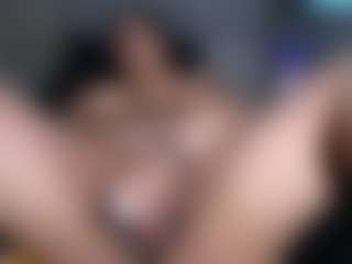Live cam show with Ebony-olsson - Thong on StripNow