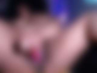 Ebony-olsson's Live Sex Cam Show