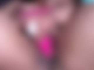 Live cam show with Ebony-olsson - Smoking on Camsoda
