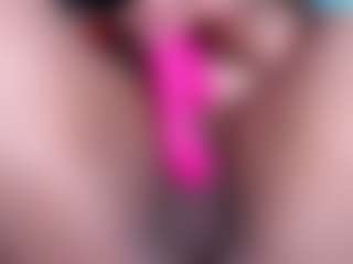 Live cam show with Ebony-olsson - Toys MILF on Camsoda