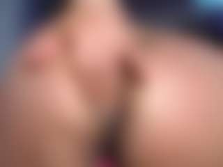 Ebony-olsson's Live Sex Cam Show