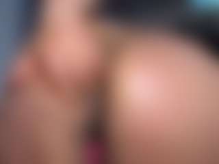Ebony-olsson's Live Sex Cam Show
