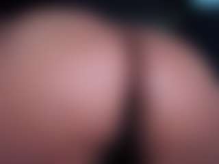 Live cam show with Ebony-olsson - Big Tits on Camsoda
