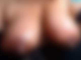 Ebony-olsson's Live Sex Cam Show