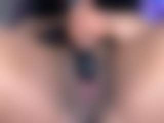 Live-Cam-Show mit Ebony-olsson - Fingers auf Camsoda