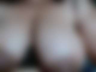 Ebony-olsson's Live Sex Cam Show