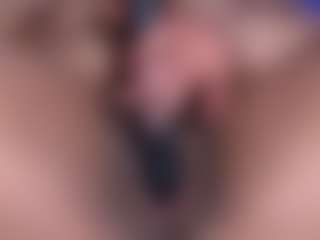 Live cam show with Ebony-olsson - Double Penetration on madthumbs