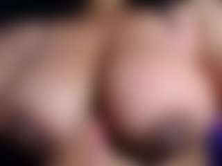 Ebony-olsson's Live Sex Cam Show