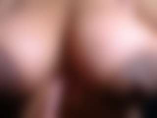 Ebony-olsson's Live Sex Cam Show