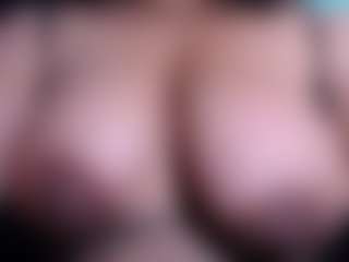Live cam show with Ebony-olsson - Drinking on nudelive.tv