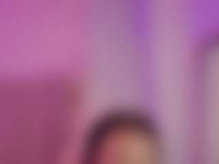 Live cam show with MollyBigBoobs - Living Room on livesuperchat.net