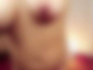 NitzziRouse's Live Sex Cam Show