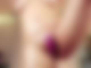 NitzziRouse's Live Sex Cam Show