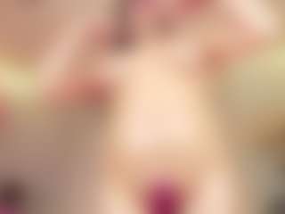 Live cam show with NitzziRouse - HD Teen (18+) on realtime-chat