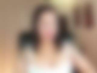 Live cam show with NitzziRouse - Smoking on Big Tits