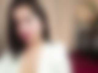 Live cam show with NitzziRouse - Teen (18+) on TeamSkeetLive