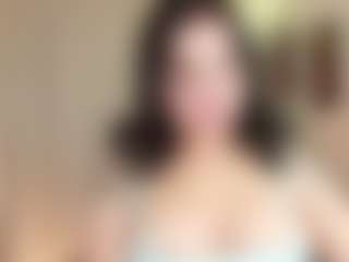 Live cam show with NitzziRouse - Drinking on slutload
