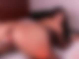 Live cam show with katia-3 - Public on xDating