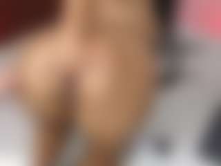 katia-3's Live Sex Cam Show