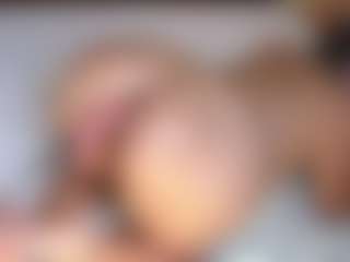 katia-3's Live Sex Cam Show