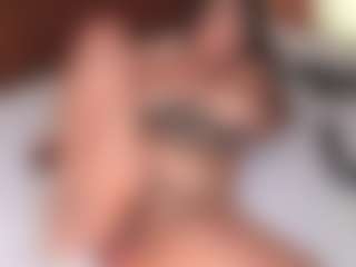 katia-3's Live Sex Cam Show