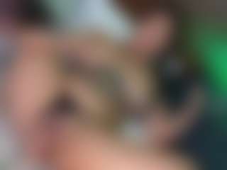 katia-3's Live Sex Cam Show