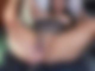 Live cam show with katia-3 - Tease Black on xxxlivecams.org