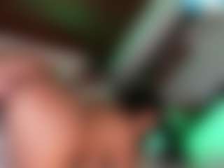 katia-3's Live Sex Cam Show