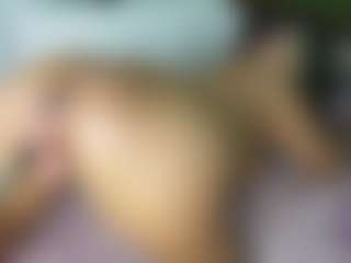 katia-3's Live Sex Cam Show
